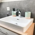 Alter Stall - Rechte Seite Ohne